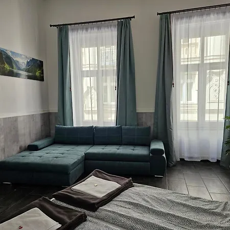 Lejlighed D3 Basilica Luxury Spacious Free Parking For 1 Car Budapest