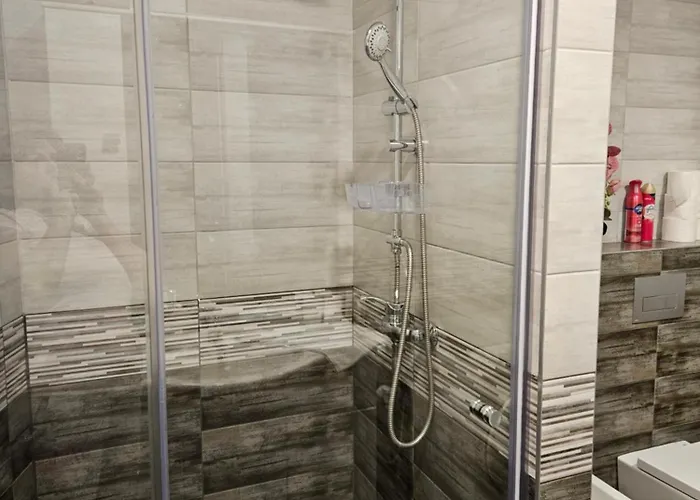 D3 Basilica Luxury Spacious Free Parking For 1 Car