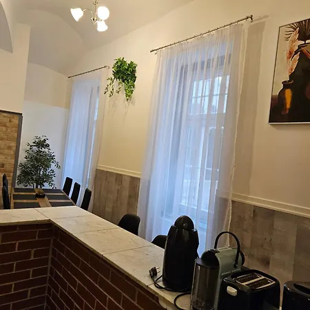 D3 Basilica Luxury Spacious Free Parking For 1 Car