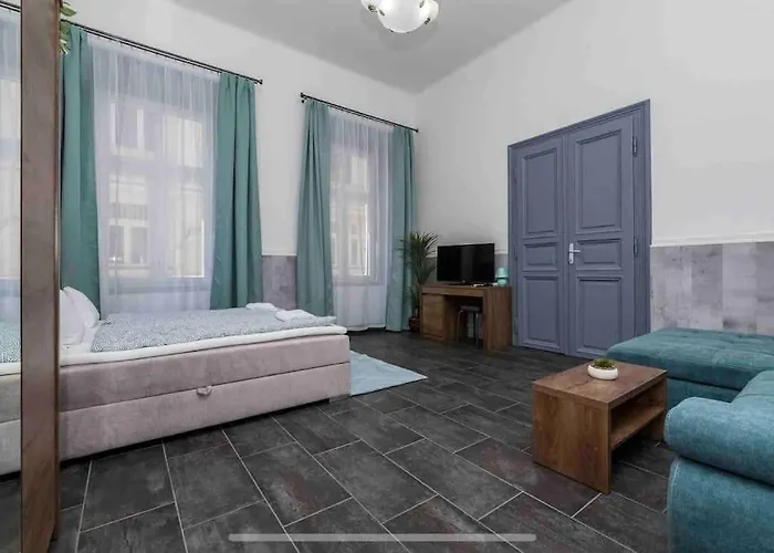 דירה D3 Basilica Luxury Spacious Free Parking For 1 Car בודפשט