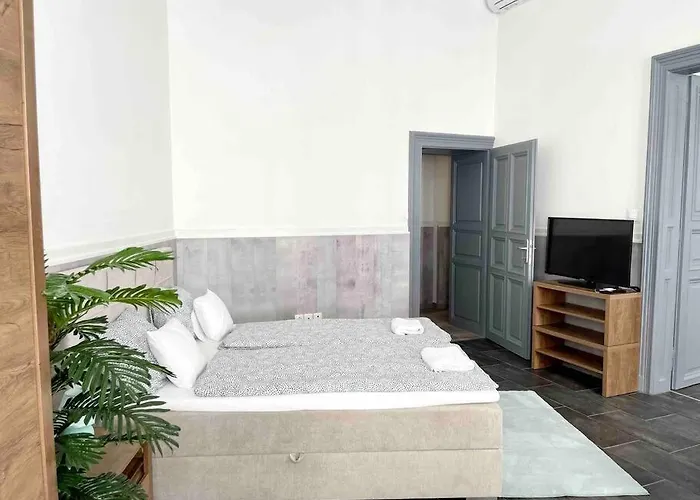 D3 Basilica Luxury Spacious Free Parking For 1 Car *