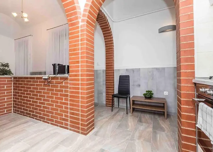 D3 Basilica Luxury Spacious Free Parking For 1 Car * בודפשט